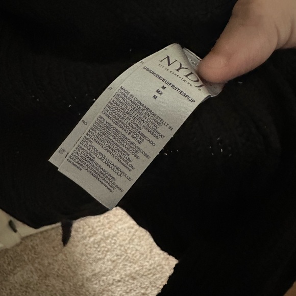 BOGO 🎉 NYDJ Black Sweater - Picture 6 of 8